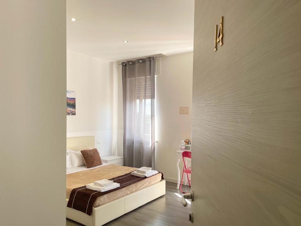 Confortini Rooms Sunday Verona Exterior photo